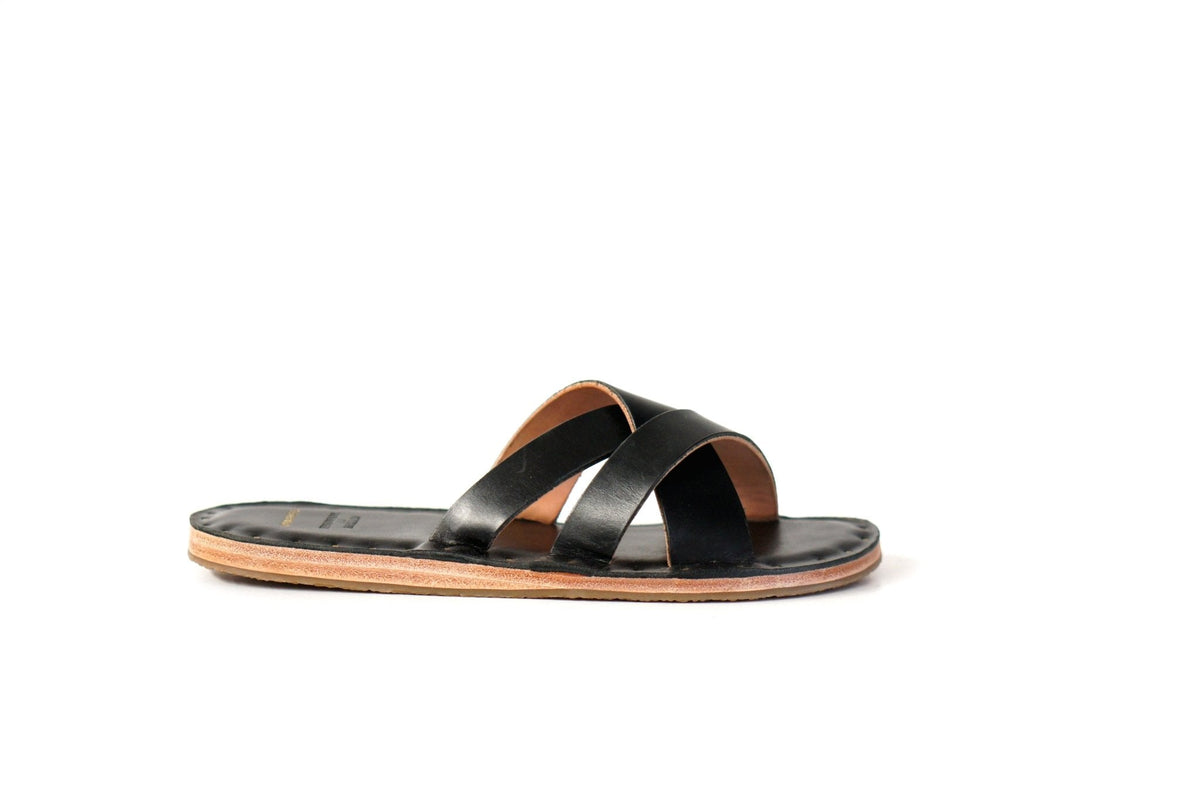 Sandals | Bayshore Shopping Centre